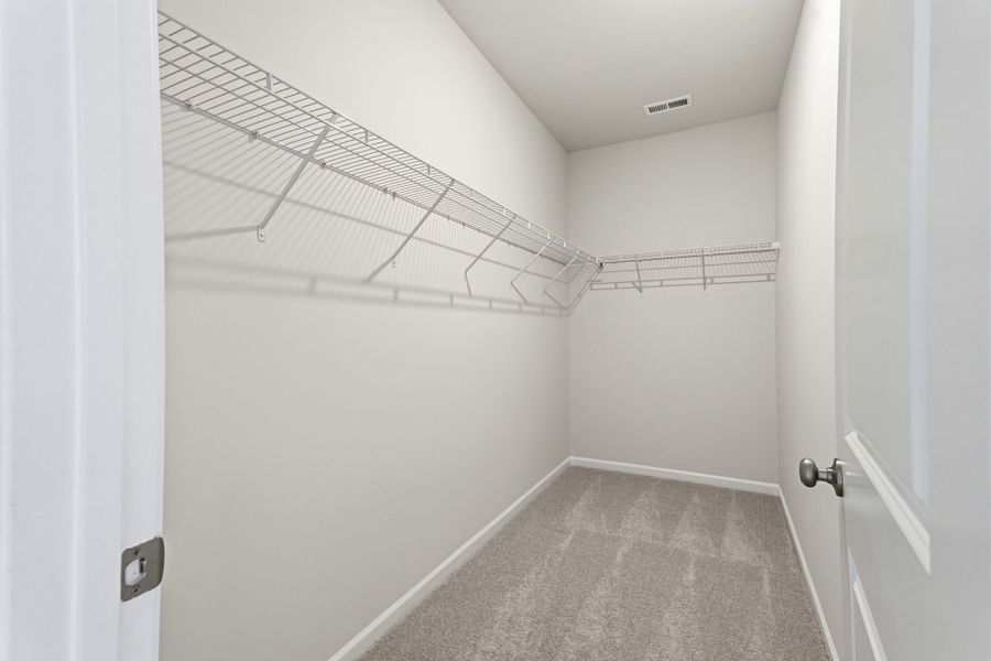 Spacious, unfurnished interior of a new home in Willowbrook, Shelby (Image 20). Spacious, unfurnished interior of a new home in Willowbrook, Shelby (Image 20).
