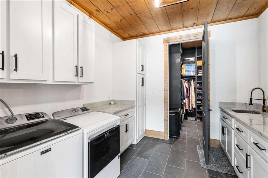 Furnished interior view inside a new home in , Ellijay (Image 14).
