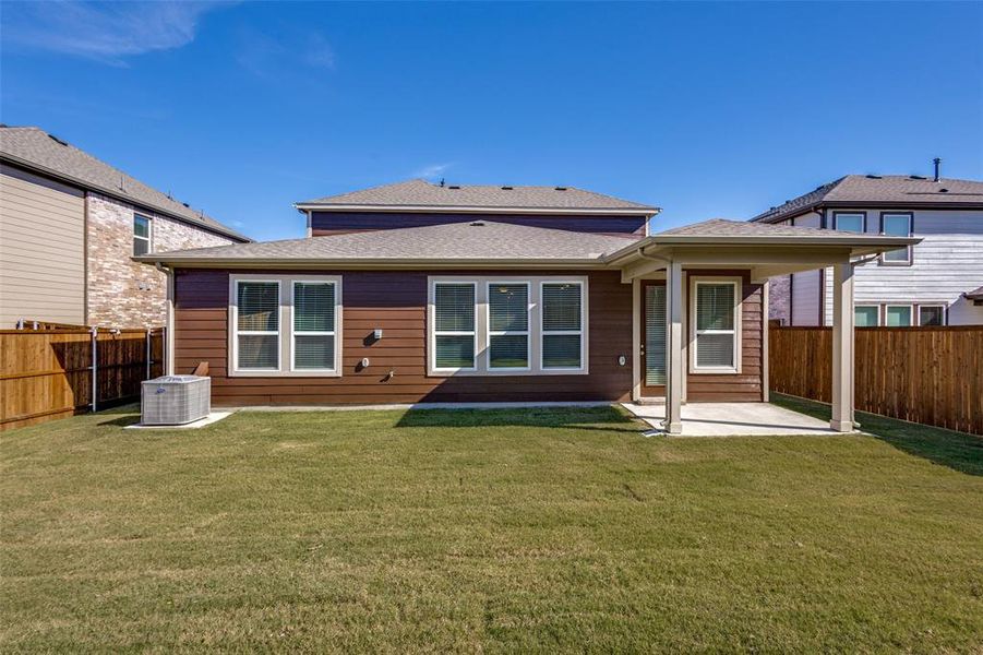 Exterior details and patio area of a home in Princeton Estates, Princeton (Image 19).