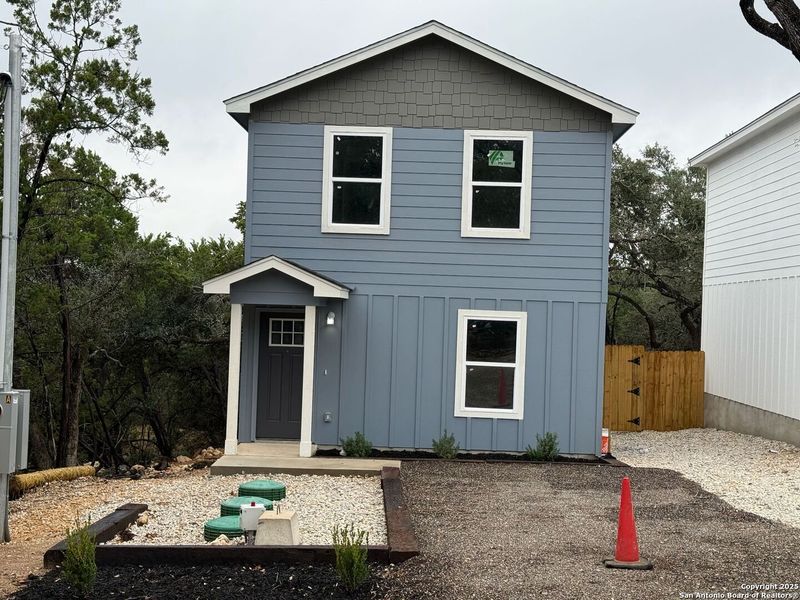 Exterior details and patio area of a home in , Canyon Lake (Image 1). Exterior details and patio area of a home in , Canyon Lake (Image 1).