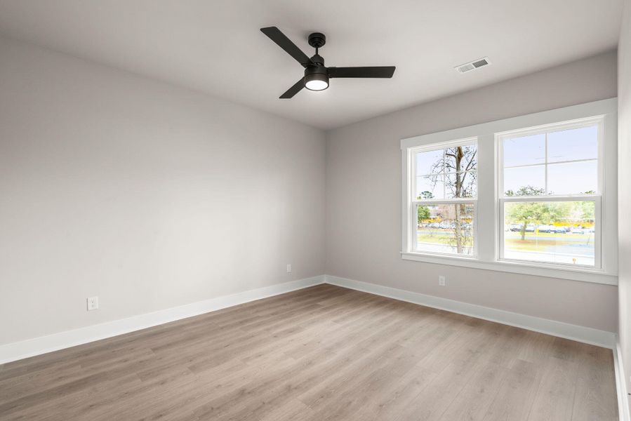 Spacious, unfurnished interior of a new home in , Mount Pleasant (Image 47).