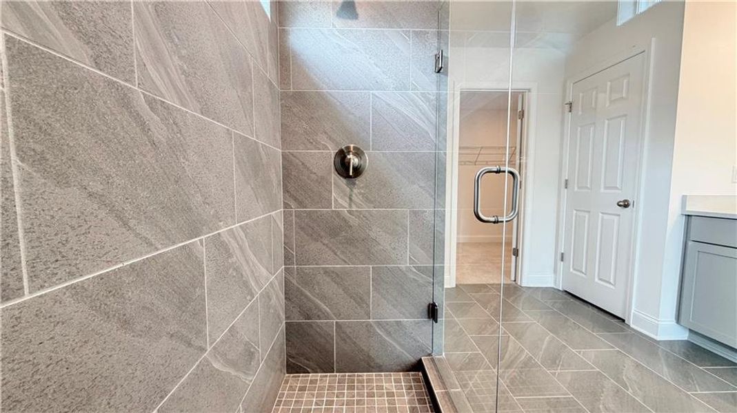 Close-up of interior finishes inside a home in Wehunt Meadows, Hoschton (Image 13).