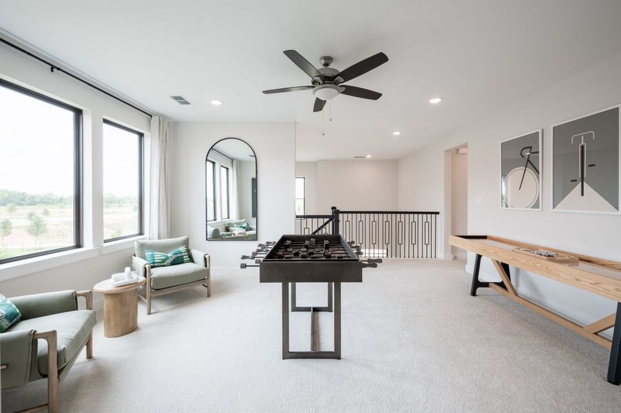 Representative furnished interior of a home built from the Goldeneye by Tri Pointe Homes in Jubilee 50′, Hockley (Image 37).