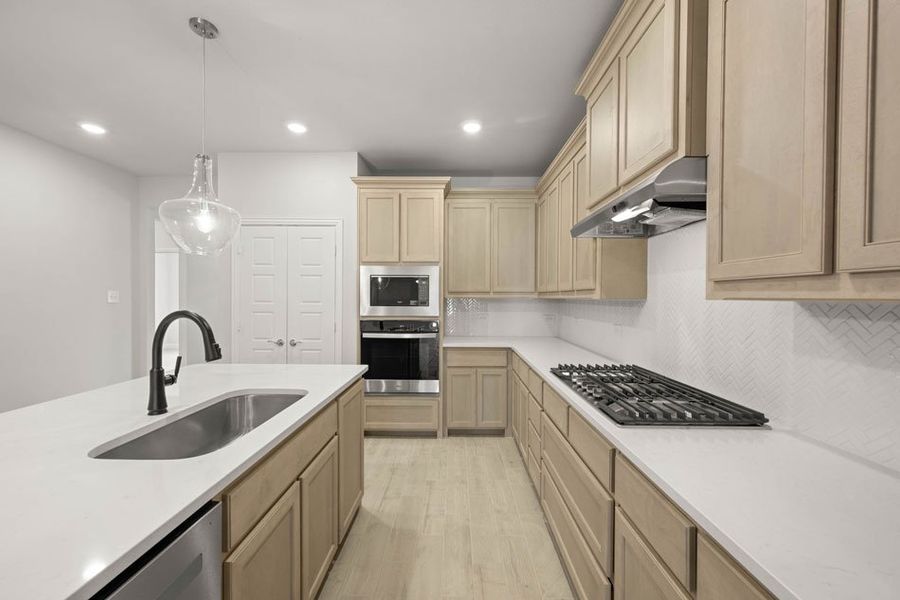 Front exterior of a new home in Redden Farms – Active Adult, Midlothian, TX, highlighting curb appeal (Image 1). Front exterior of a new home in Redden Farms – Active Adult, Midlothian, TX, highlighting curb appeal (Image 1).