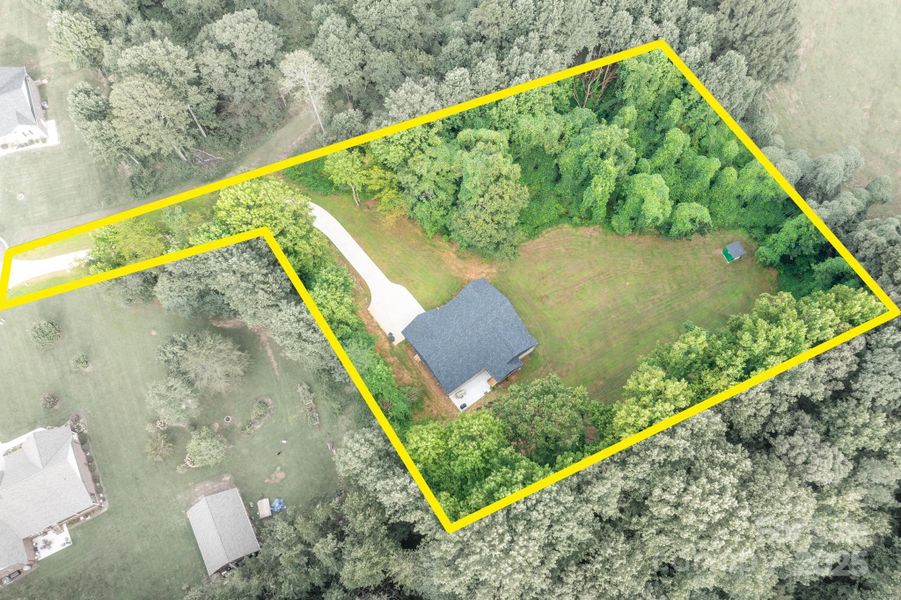 Image 25 of a home in .