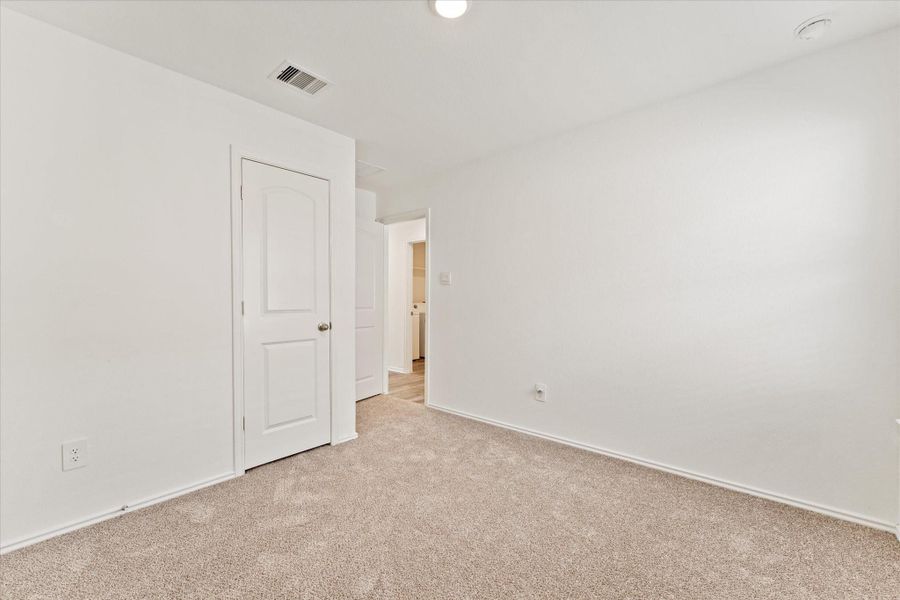 Spacious, unfurnished interior of a new home in , Spring (Image 27). Spacious, unfurnished interior of a new home in , Spring (Image 27).