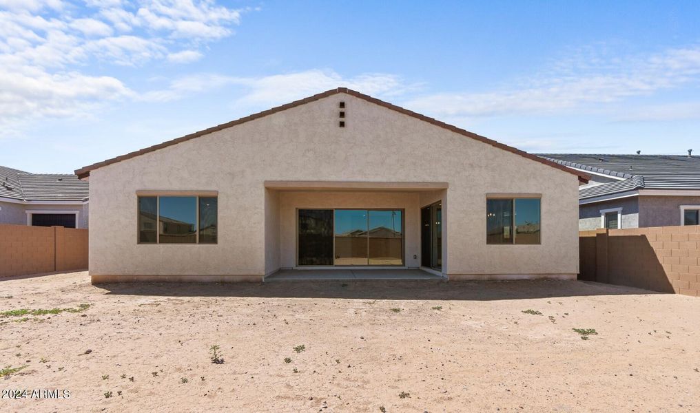 37590 W Padilla St EXT-4 (Large)