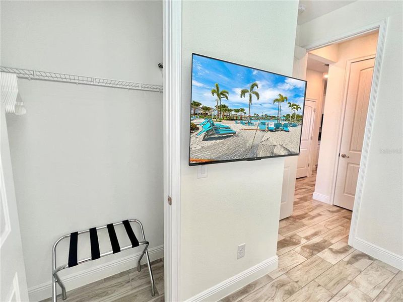 Furnished interior view inside a new home in , Kissimmee (Image 17).