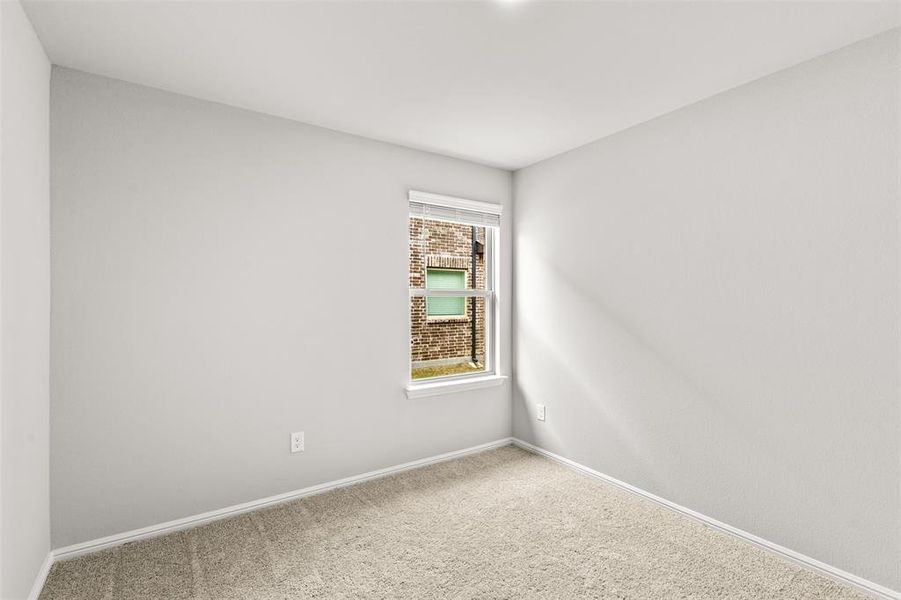 Spacious, unfurnished interior of a new home in Verandah, Royse City (Image 24).
