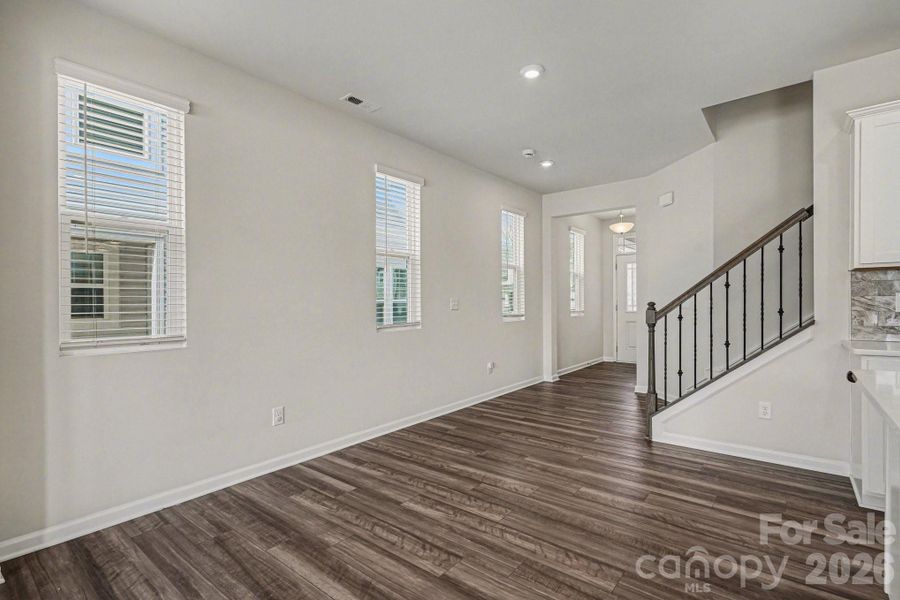 Spacious, unfurnished interior of a new home in Northfield Crossing, Charlotte (Image 24).