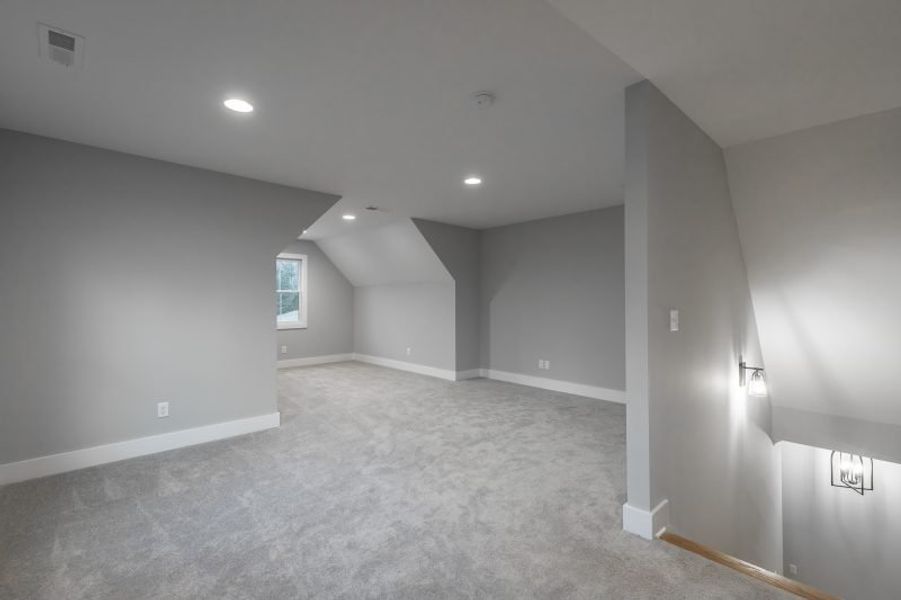 Spacious, unfurnished interior of a new home in Pine Ridge, Soddy-Daisy (Image 42). Spacious, unfurnished interior of a new home in Pine Ridge, Soddy-Daisy (Image 42).