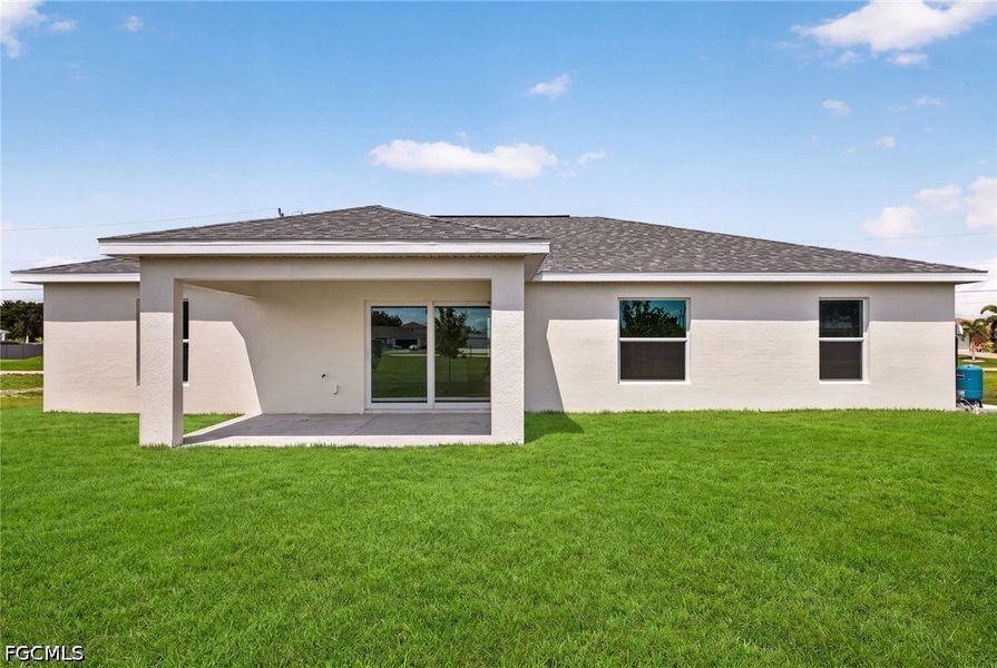 Exterior details and patio area of a home in Cape Coral, Cape Coral (Image 4).