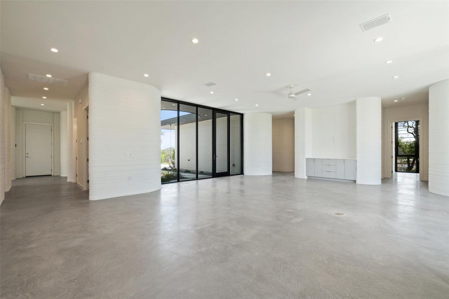 Spacious, unfurnished interior of a new home in Wimberley Springs, Wimberley (Image 16). Spacious, unfurnished interior of a new home in Wimberley Springs, Wimberley (Image 16).