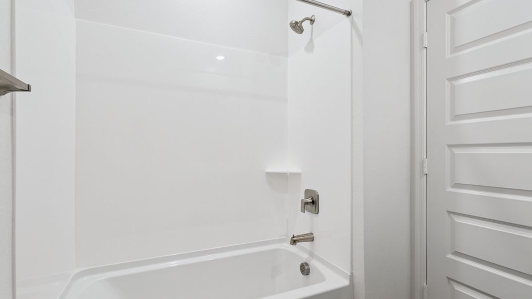 Close-up of interior finishes inside a home in Elena Trails, Maricopa (Image 16).