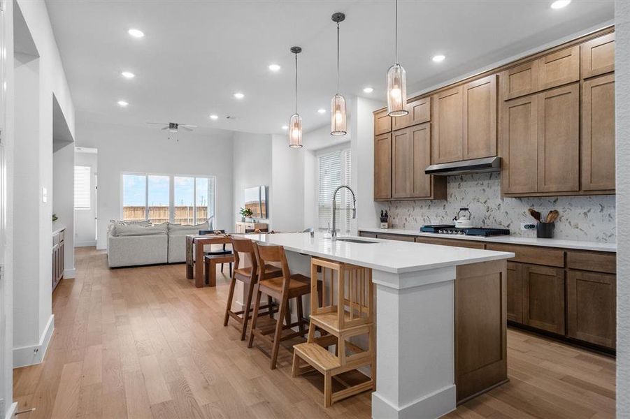 Furnished interior view inside a new home in Sandbrock Ranch, Aubrey (Image 17).