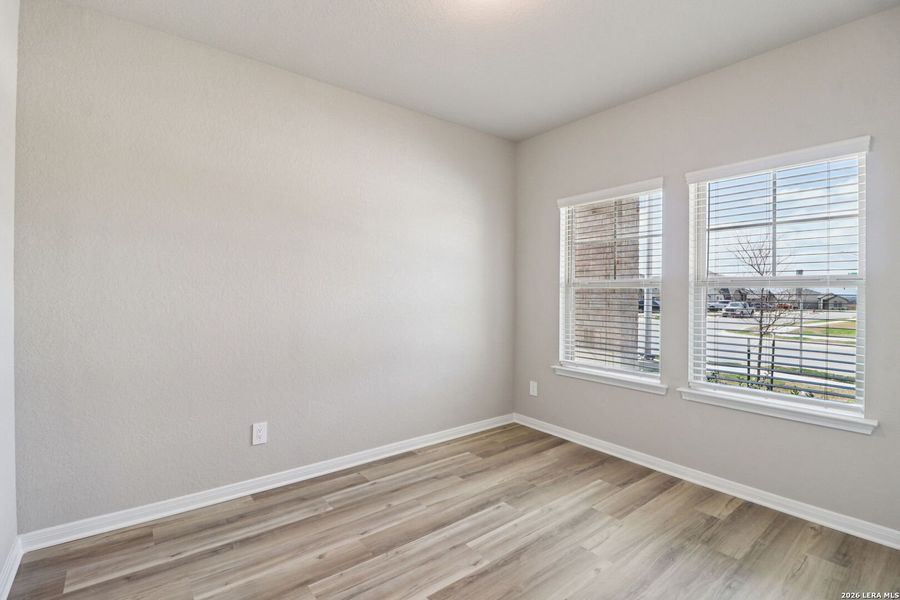 Spacious, unfurnished interior of a new home in Legendary Trails - Premier Series, Cibolo (Image 32).