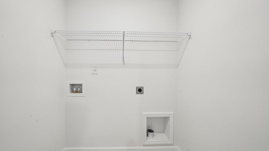 Representative unfurnished interior of a home built from the Ansley by D.R. Horton in Sherwood Manor, Atlanta (Image 22).
