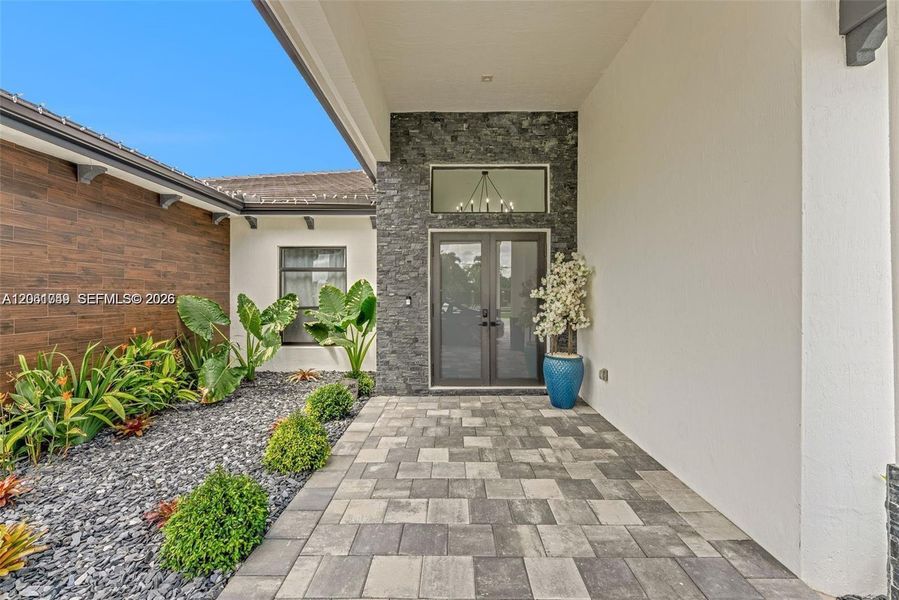 Exterior details and patio area of a home in , Miami (Image 16).