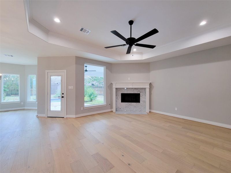 Spacious, unfurnished interior of a new home in , Conroe (Image 41).