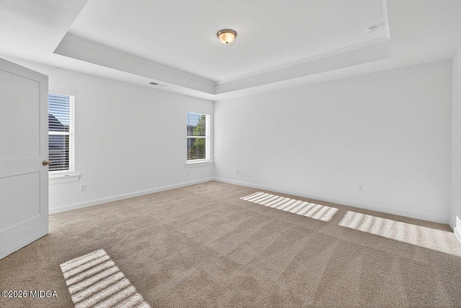 Spacious, unfurnished interior of a new home in Robins Estates, Warner Robins (Image 26).
