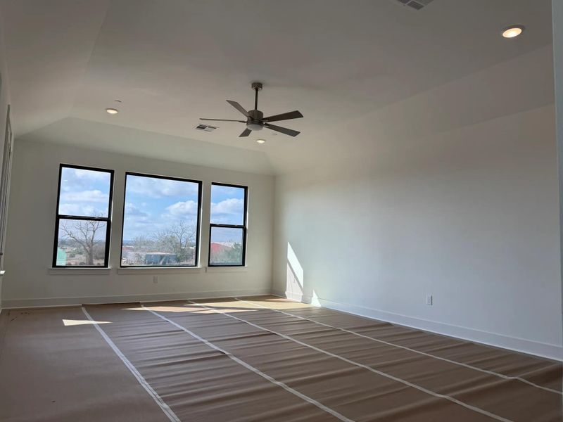 Lynmar II D Gameroom