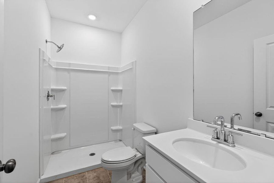 Furnished interior view inside a new home in Rosewood Farm, Lawrenceville (Image 17).