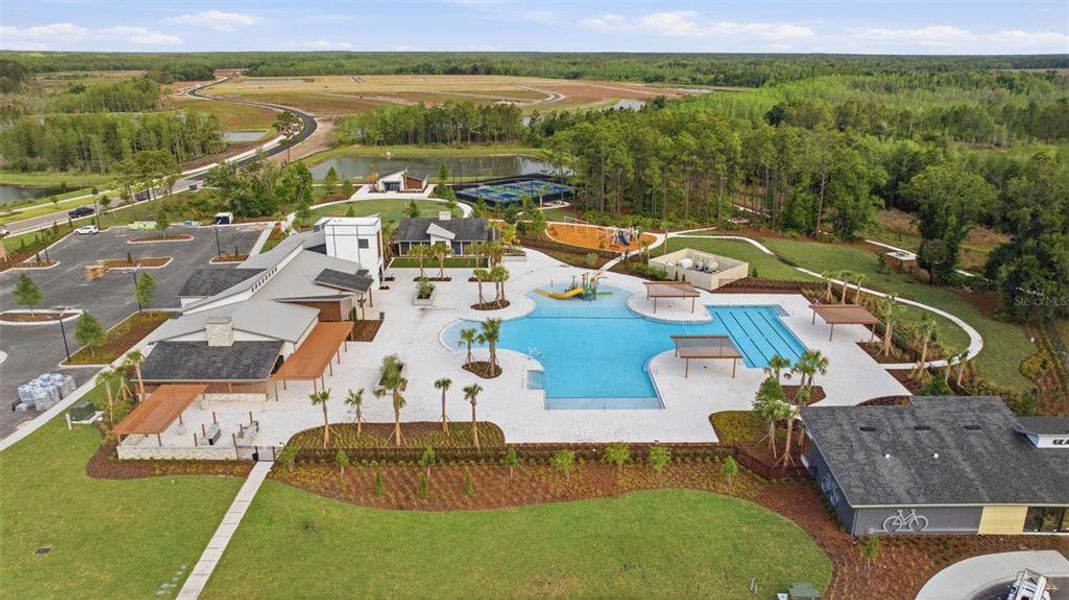 Community amenities in , Land O' Lakes (Image 62).