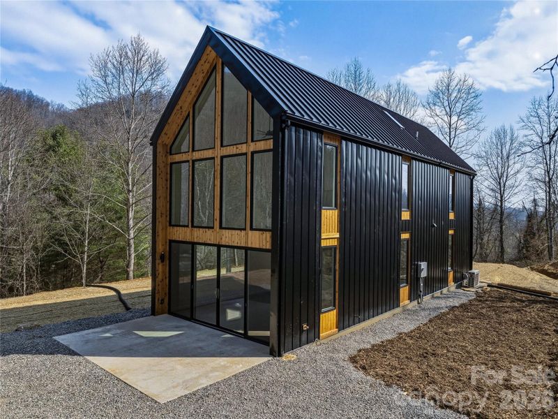 Community amenities in , Leicester (Image 31).