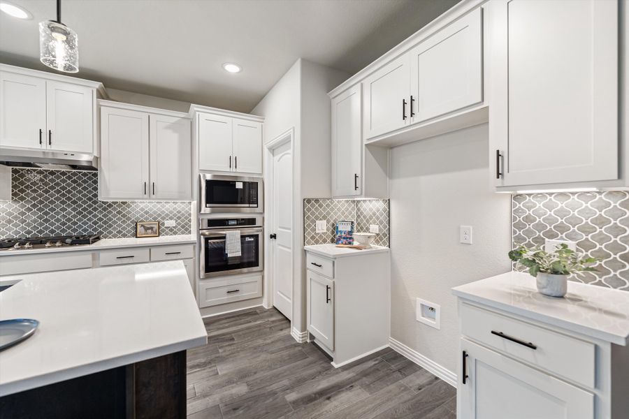 Furnished interior view inside a new home in Morningstar, Aledo (Image 11).