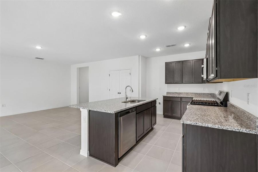 Furnished interior view inside a new home in Eagletail Landings, Howey-in-the-Hills (Image 6).