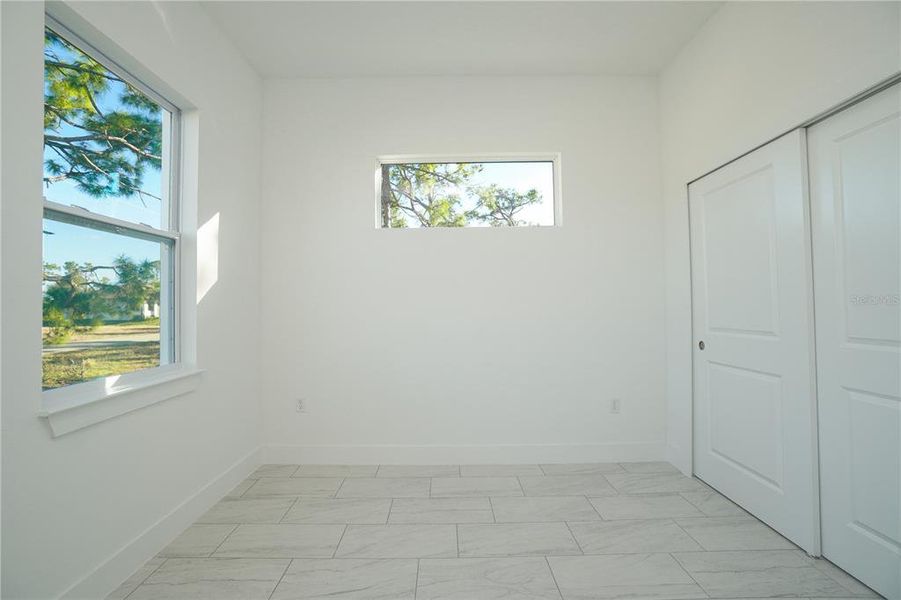 Spacious, unfurnished interior of a new home in , Placida (Image 49).