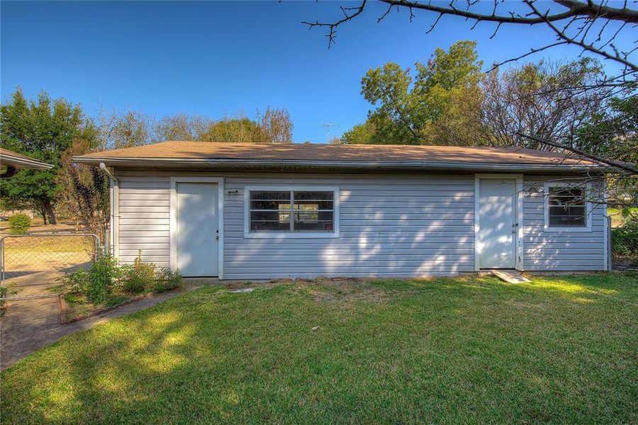 Exterior details and patio area of a home in , Quitman (Image 23).