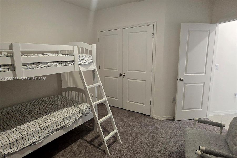Furnished interior view inside a new home in Hammock Reserve, Haines City (Image 31).