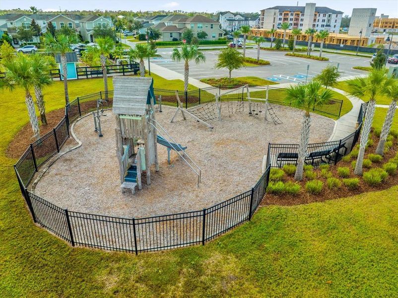 Community amenities in , Orlando (Image 53).