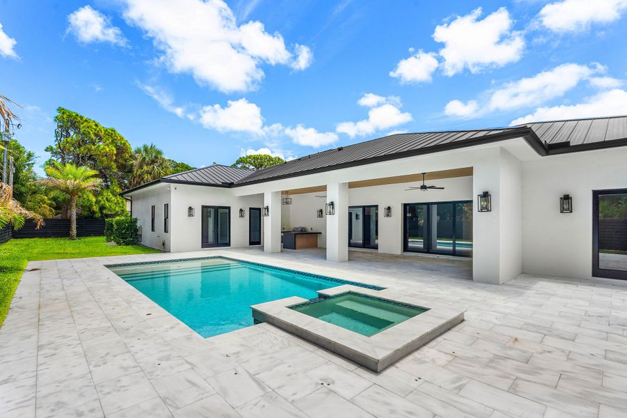 052-5701OldOrangeRoad-Jupiter-FL-33458-F
