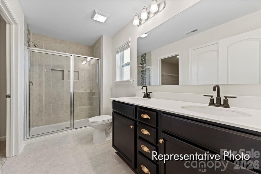Furnished interior view inside a new home in , Red Cross (Image 6).