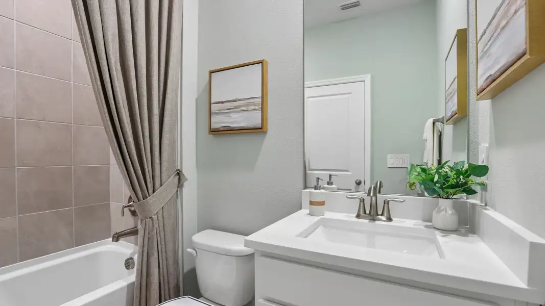 Furnished interior view inside a new home in Balm Grove, Wimauma (Image 32).