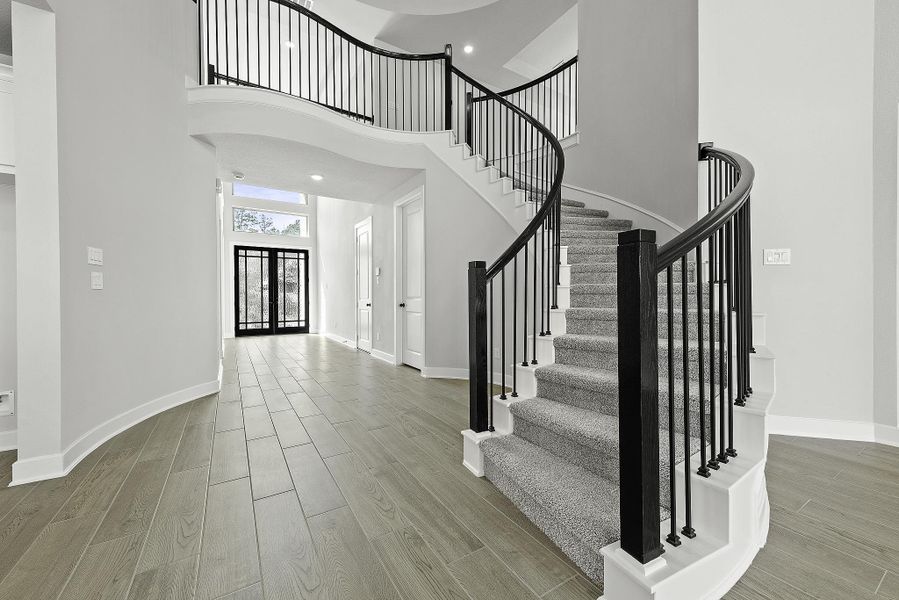 Spacious, unfurnished interior of a new home in Bridgeland, Cypress (Image 10). Spacious, unfurnished interior of a new home in Bridgeland, Cypress (Image 10).