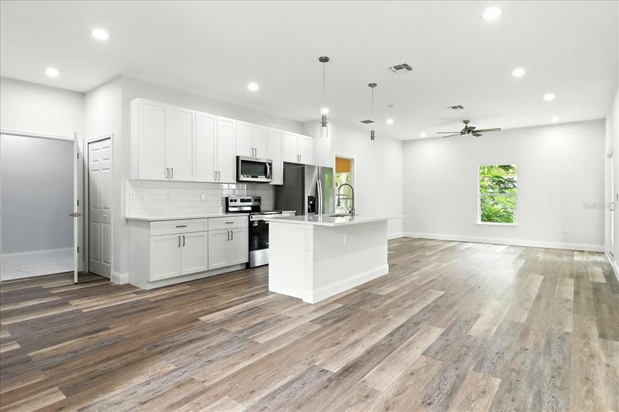 Furnished interior view inside a new home in , Citrus Springs (Image 5).