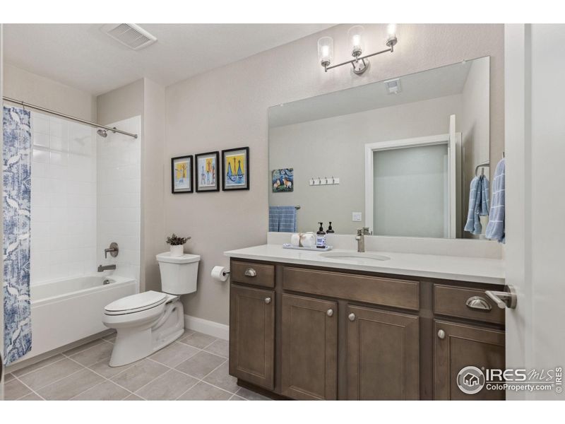 Furnished interior view inside a new home in , Erie (Image 3).