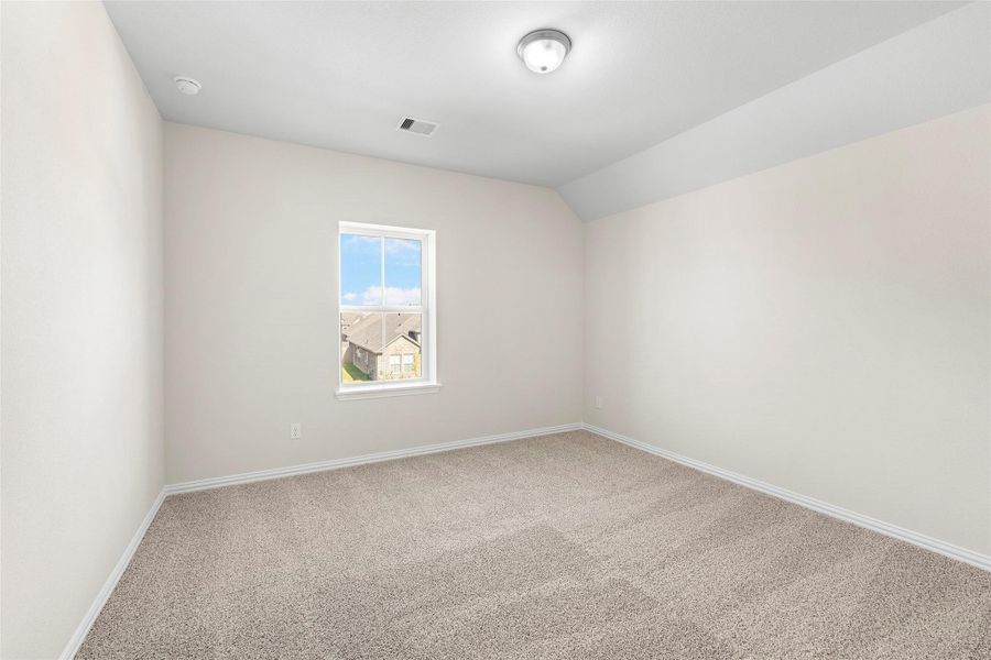 Spacious, unfurnished interior of a new home in Southern Pointe, College Station (Image 35). Spacious, unfurnished interior of a new home in Southern Pointe, College Station (Image 35).