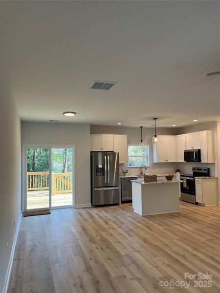 Furnished interior view inside a new home in , Gastonia (Image 5).