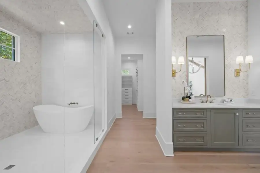 Furnished interior view inside a new home in , Milton (Image 60).