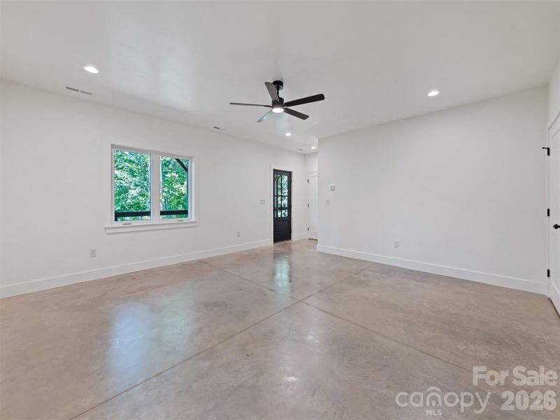 Spacious, unfurnished interior of a new home in , Clyde (Image 26).