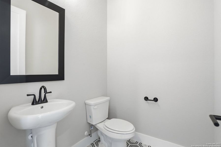 Furnished interior view inside a new home in Legacy at Lake Dunlap, New Braunfels (Image 22). Furnished interior view inside a new home in Legacy at Lake Dunlap, New Braunfels (Image 22).