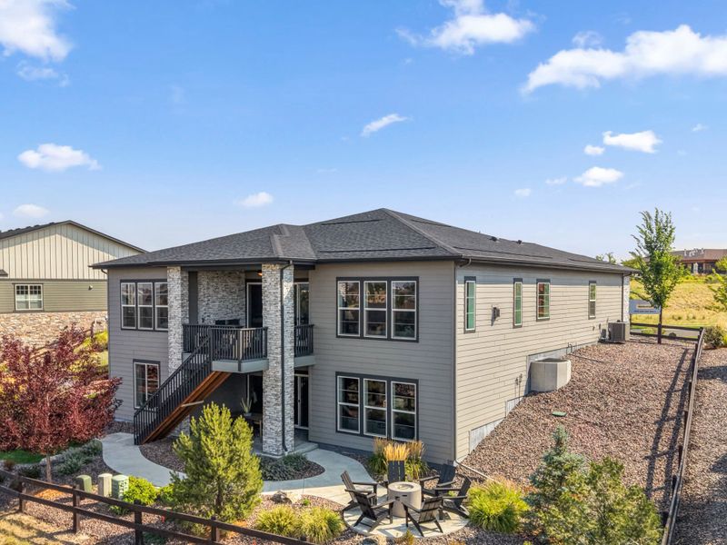 Representative exterior details of a home built from the Ferrara by Pulte Homes in Hilltop at Inspiration, Aurora (Image 25).