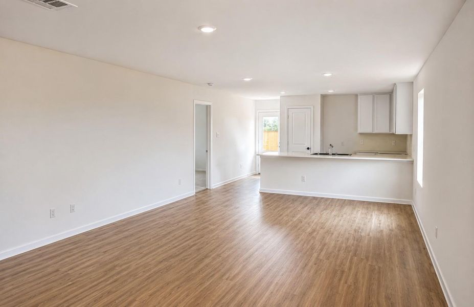 Spacious, unfurnished interior of a new home in Wharton Lakes, Wharton (Image 11). Spacious, unfurnished interior of a new home in Wharton Lakes, Wharton (Image 11).