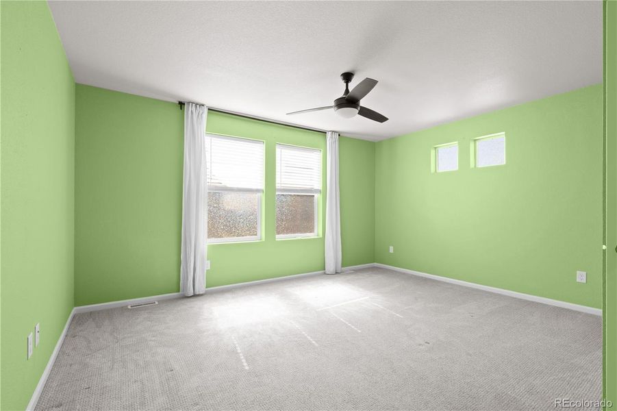 Spacious, unfurnished interior of a new home in , Colorado Springs (Image 12).