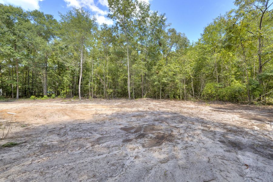 Image 35 of a home in .