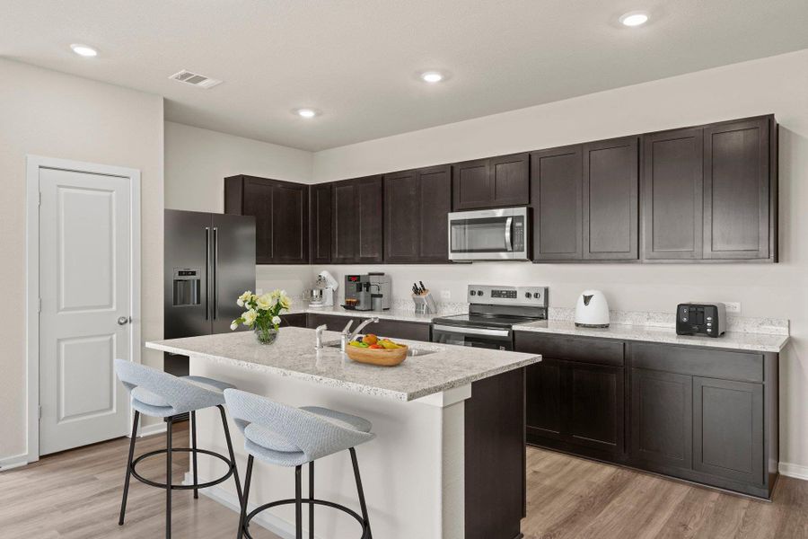 Light & Bright Kitchen - Virtually Staged